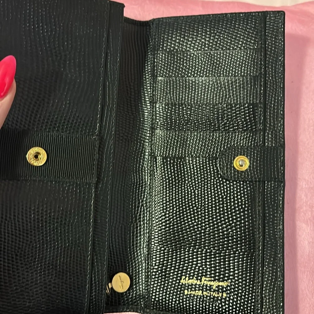 Salvatore Ferragamo Vara Bifold Long Wallet Black Leather Vintage Italy